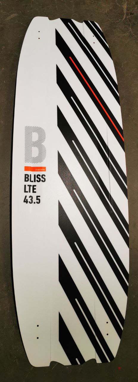 BLISS 43,5 LTE Y27