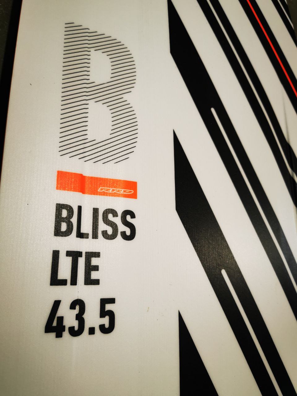 BLISS 43,5 LTE Y27