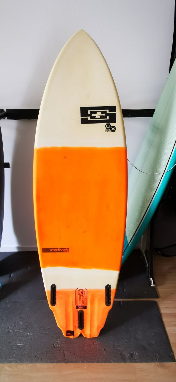 S+ SURFBOARD ANGRY TARANTULA 5'7"